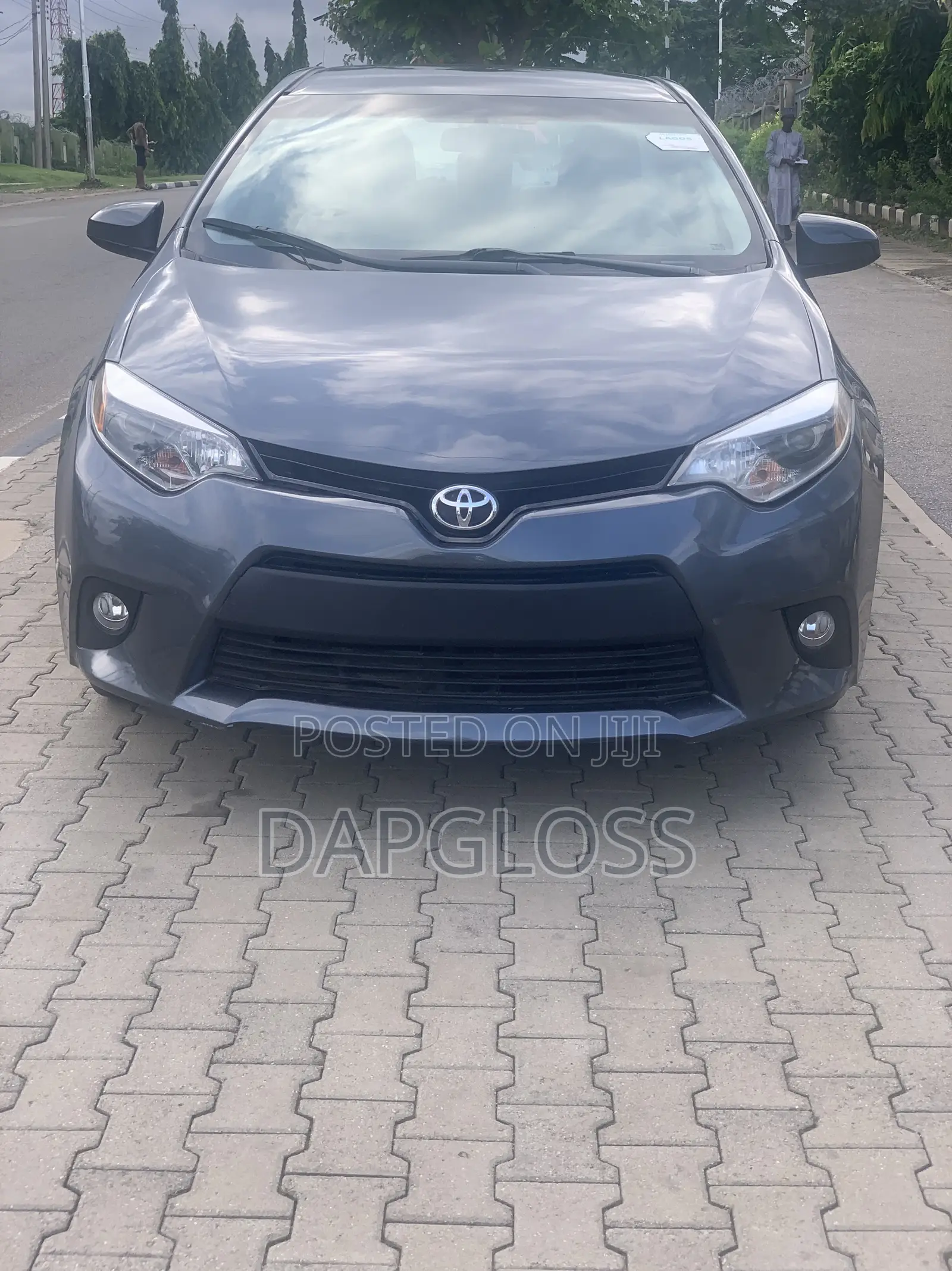 Toyota Corolla 2016 Gray