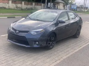 Toyota Corolla 2016 Gray
