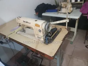 Industrial Sewing Machine