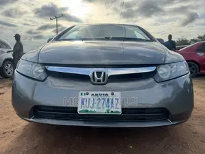 Honda Civic 1.8i-VTEC EXi Automatic 2006 Gray
