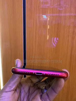 Apple iPhone XR 128 GB Red