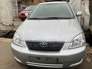 Toyota Corolla Sedan 2003 Silver