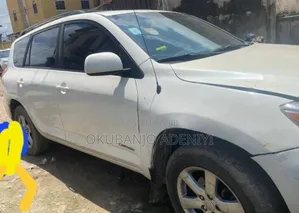 Toyota RAV4 2007 White