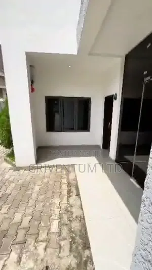 4 Bedroom Duplex for Office or Shortlet