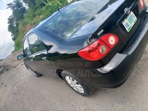 Toyota Corolla 2005 Black