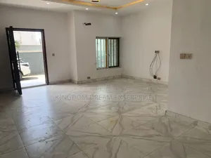3bdrm Apartment in Osapa Lekki Lagos for rent