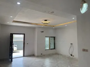 3bdrm Apartment in Osapa Lekki Lagos for rent