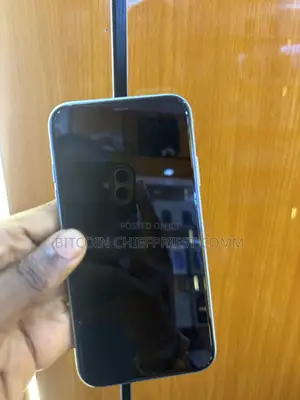 Apple iPhone 11 128 GB Bronze