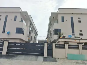Furnished 2bdrm Block of Flats in Admiralty Homes, Igbo-efon for sale