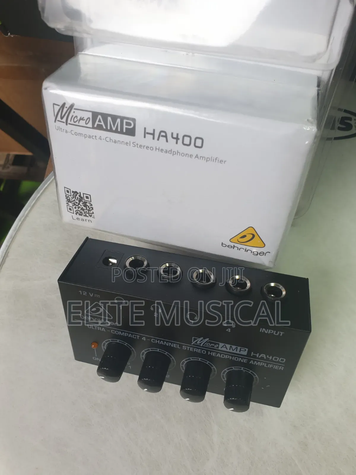 Behringer MicroAMP HA400
