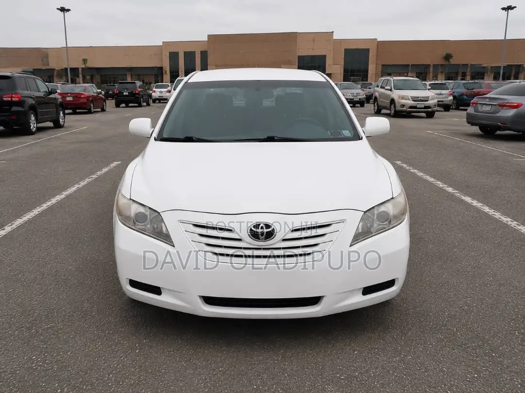 Toyota Camry 2009 White