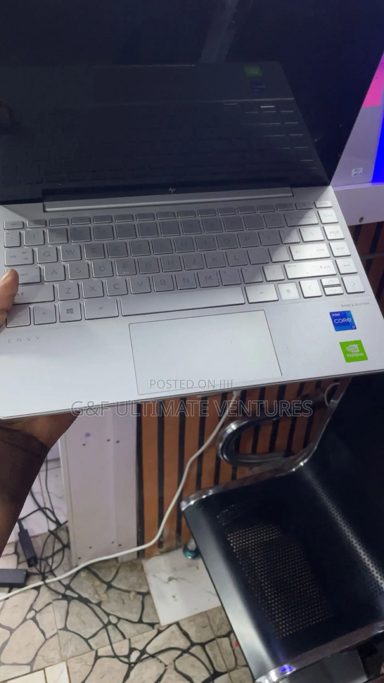 New Laptop HP Envy 13-ba 16GB Intel Core i7 SSD 512GB