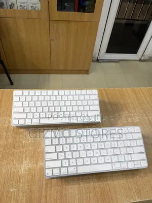 Uk Used Apple Magic Keyboard (Rechargeable)