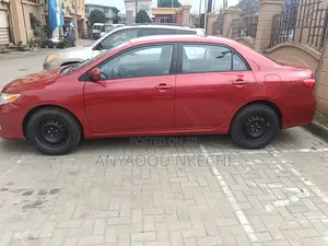 Toyota Corolla 2012 Red