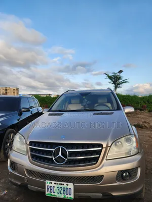 Mercedes-Benz M Class 2006 Gold