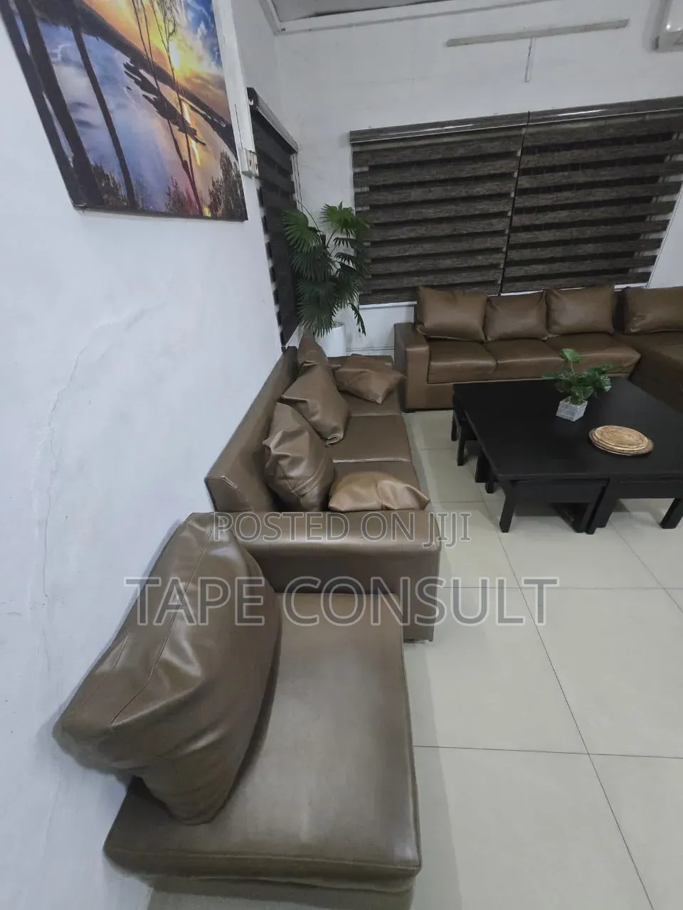 Quality Leather Set of Sofa With Table