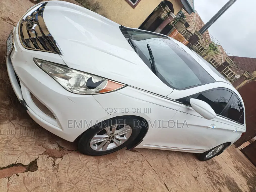 Hyundai Sonata 2013 White