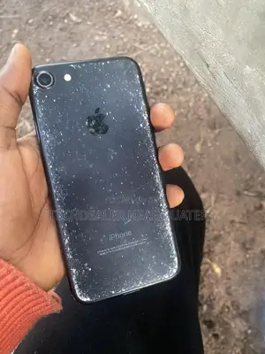 Apple iPhone 7 32 GB Black