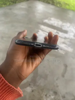 Apple iPhone 7 32 GB Black