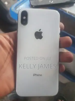 Apple iPhone X 64 GB White