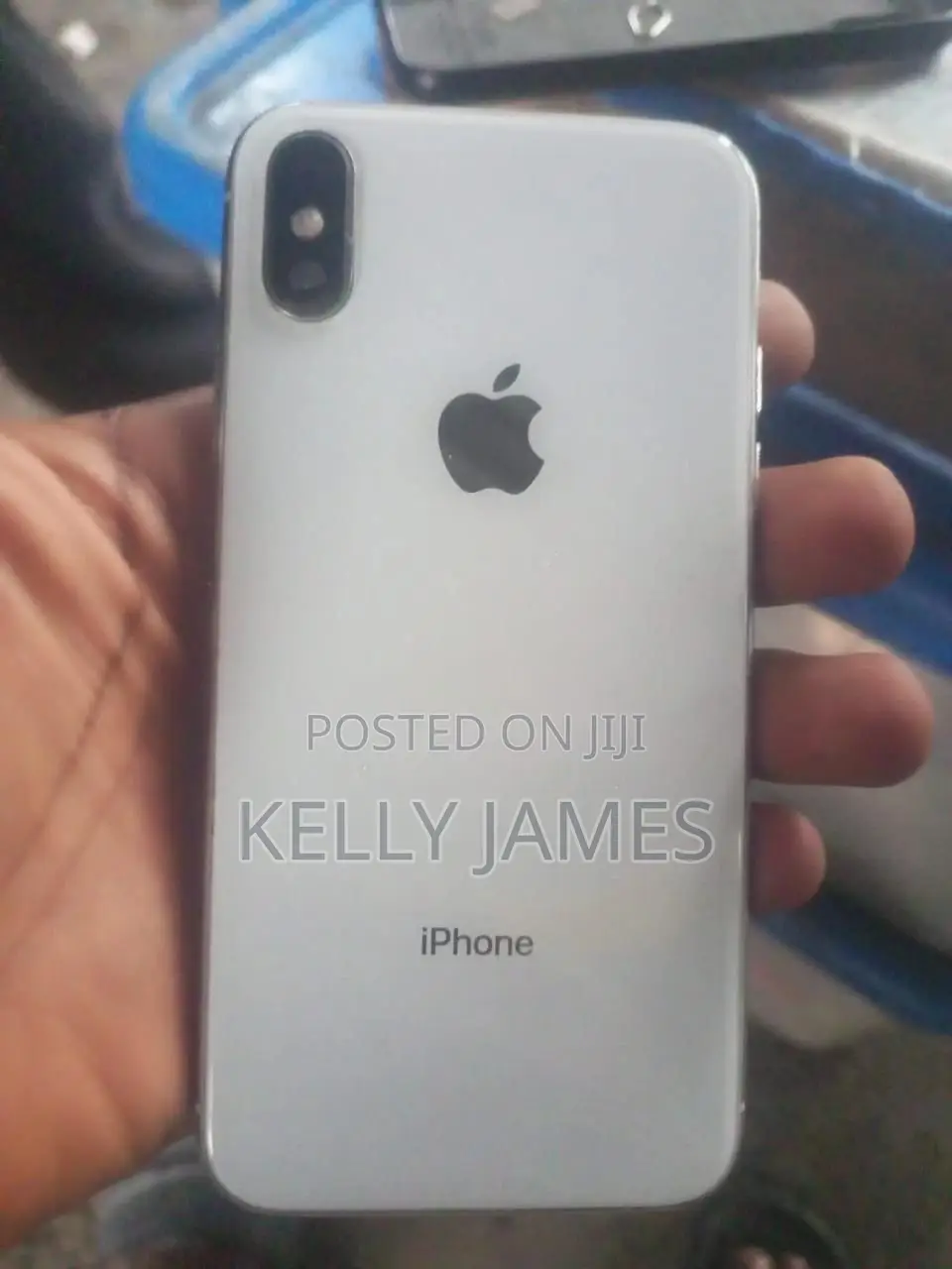 Apple iPhone X 64 GB White
