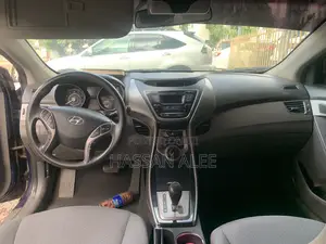 Hyundai Elantra 2012 Blue