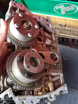 Hyundai Elactra 2012 Top Cylinder