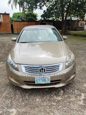Honda Accord 2009 Gold