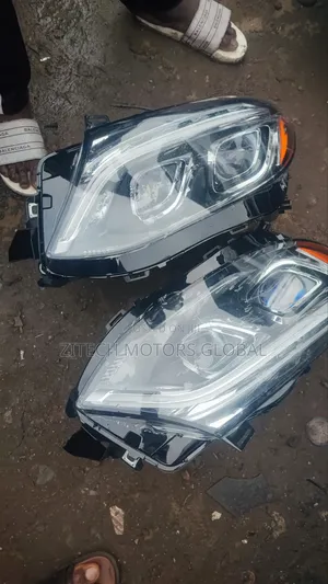 Set Head Light GLE 2017/2018