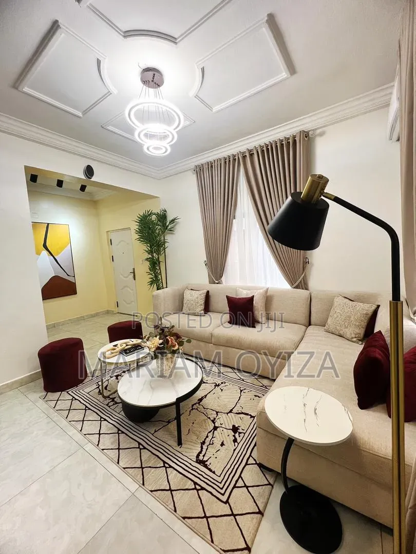 2 Bedroom Shortlet Apartment