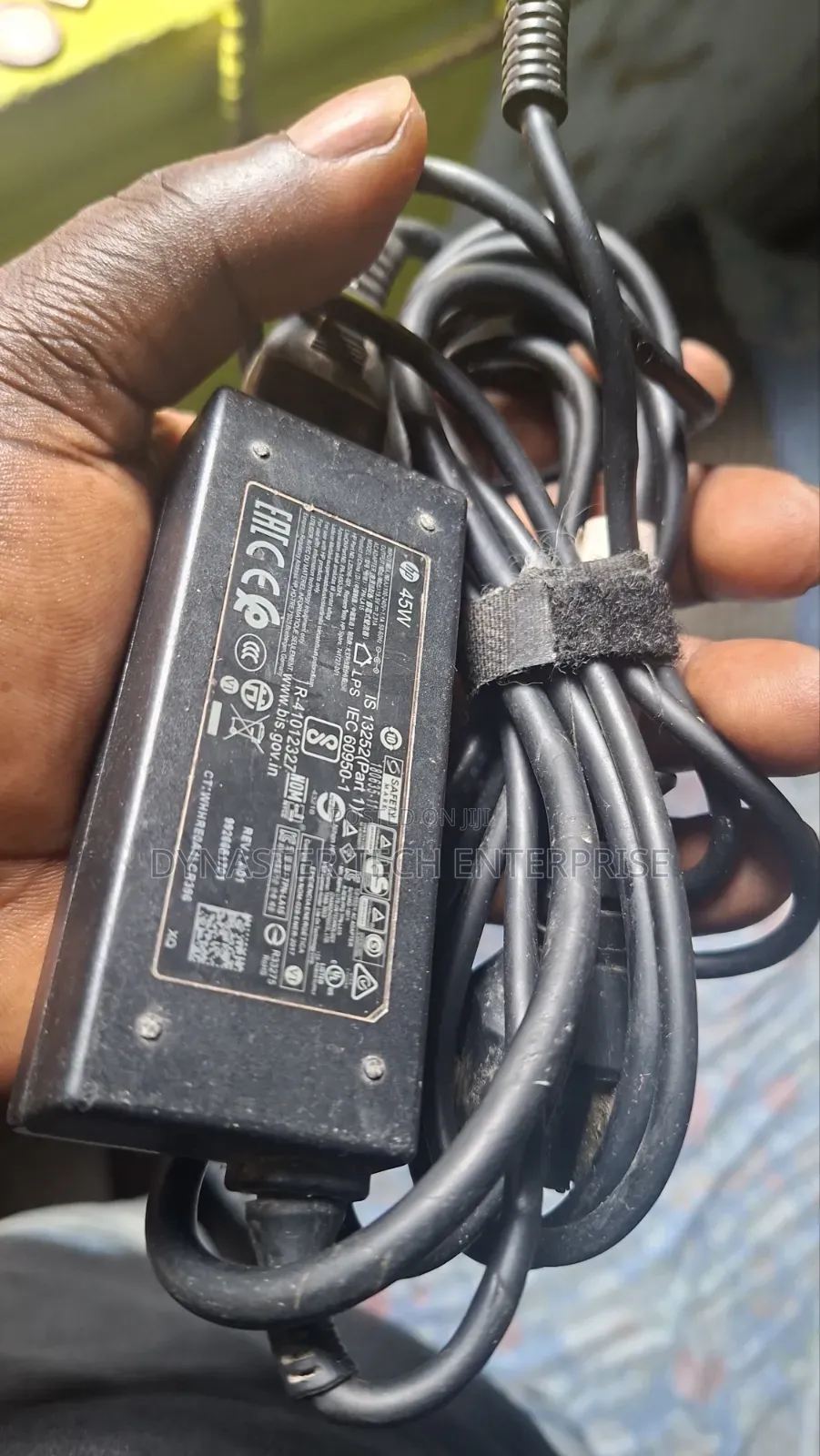 HP Follow Come Charger