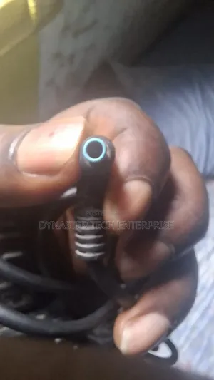 HP Follow Come Charger