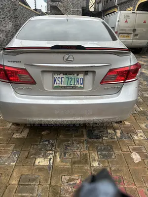 Lexus ES 350 2011 Silver