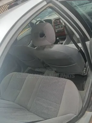 Toyota Avensis 2.0 D Verso 2002 Silver