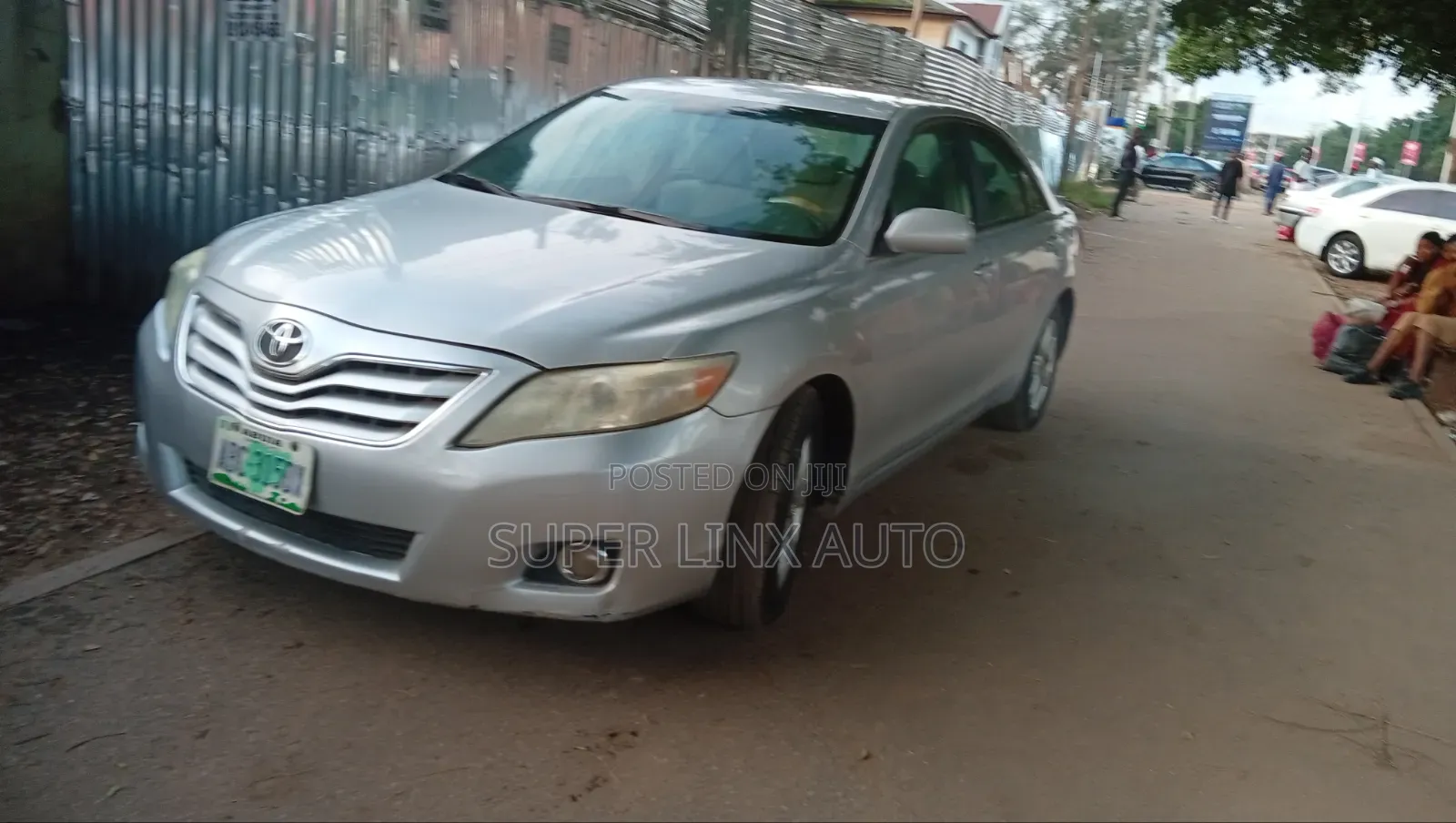 Toyota Camry 2010 Silver