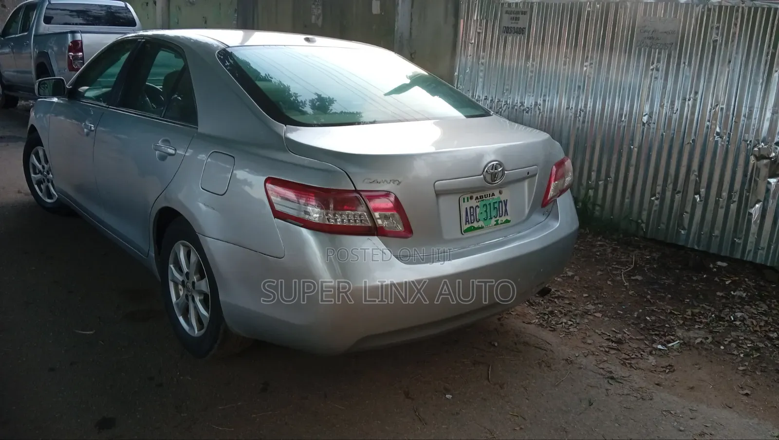 Toyota Camry 2010 Silver