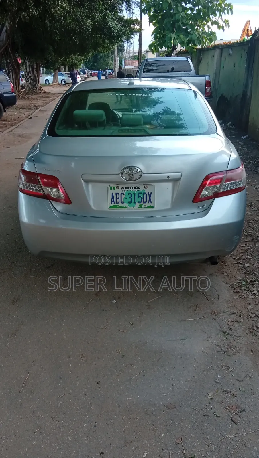 Toyota Camry 2010 Silver