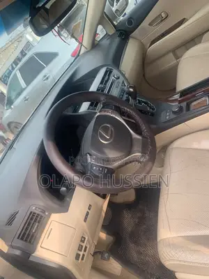 Lexus RX 2011 Gold