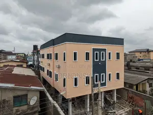 18bdrm Apartment in Ifako-Gbagada for sale