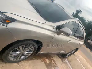 Lexus RX 2011 Gold