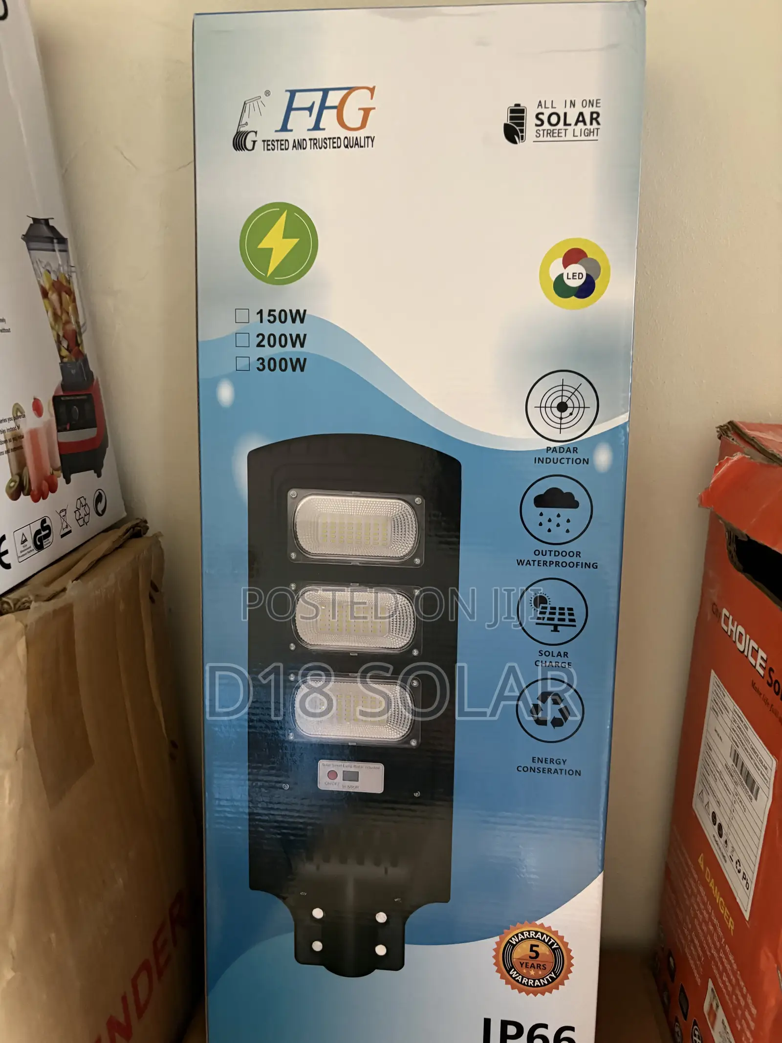 3 Eyes Solar Street Lights All in 1 With Panel in 1
