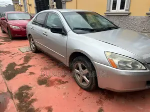 Honda Accord Automatic 2004 Silver