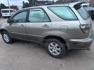 Lexus RX 300 2WD 2002 Gold