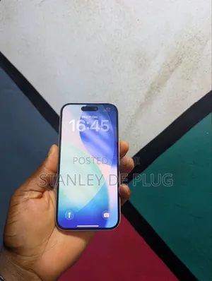 Apple iPhone 15 128 GB Pink