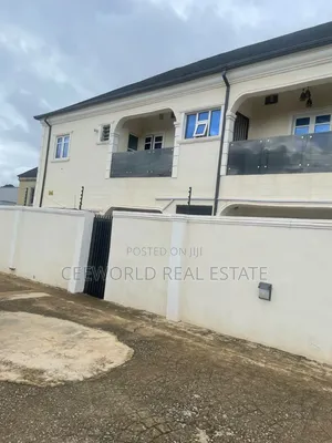 2bdrm Apartment in Main Ire Akari, Akala Express for rent