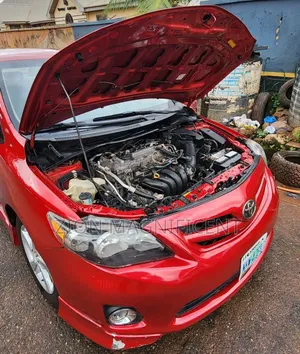 Toyota Corolla 2010 Red