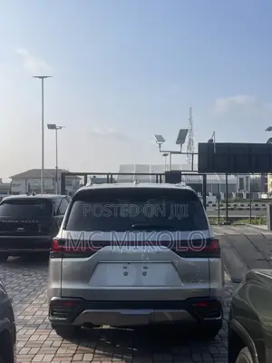 Lexus LX 600 2023