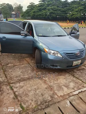 Toyota Camry LE 4dr Sedan (2.4L 4cyl 5A) 2009 Blue