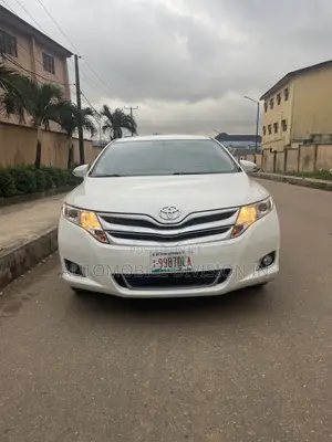 Toyota Venza LE 2014 White