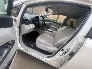 Toyota Venza LE 2014 White